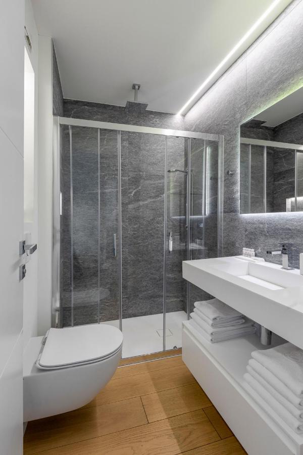 Sasso Boretto, Luxury Holiday Apartments Ascona Exteriör bild